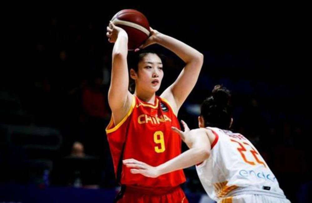 美女黄的全免费